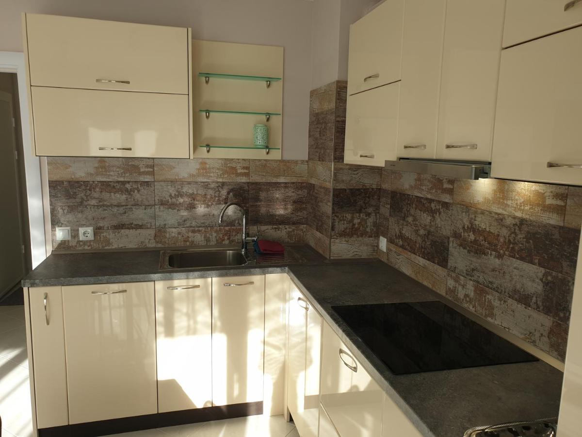 New The Twins Varna Two-Bedroom, Apt 5 At 15 Tsani Ginchev Street, Floor 3 Exteriér fotografie